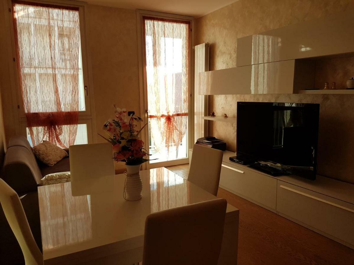 Milano Malpensa Grandi Ap Apartamento Gallarate Exterior foto