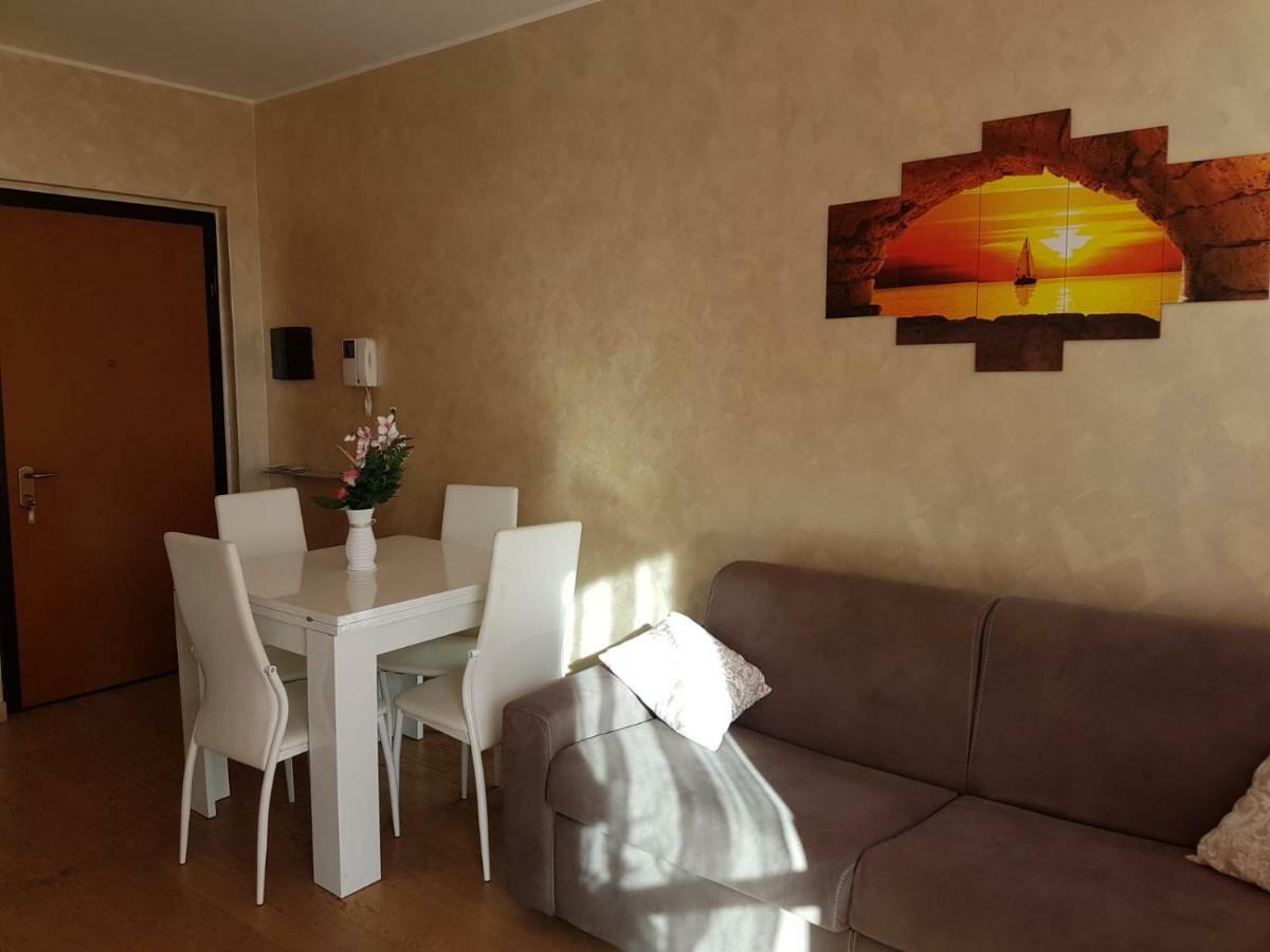 Milano Malpensa Grandi Ap Apartamento Gallarate Exterior foto