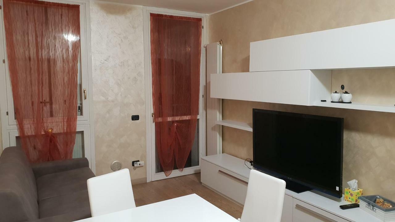 Milano Malpensa Grandi Ap Apartamento Gallarate Exterior foto